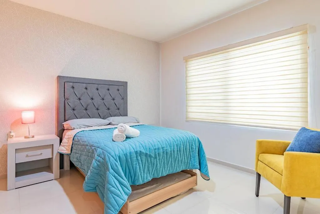 Lujoso Condominio Tiburon A 3 Cuadras De La Playa Mazatlan